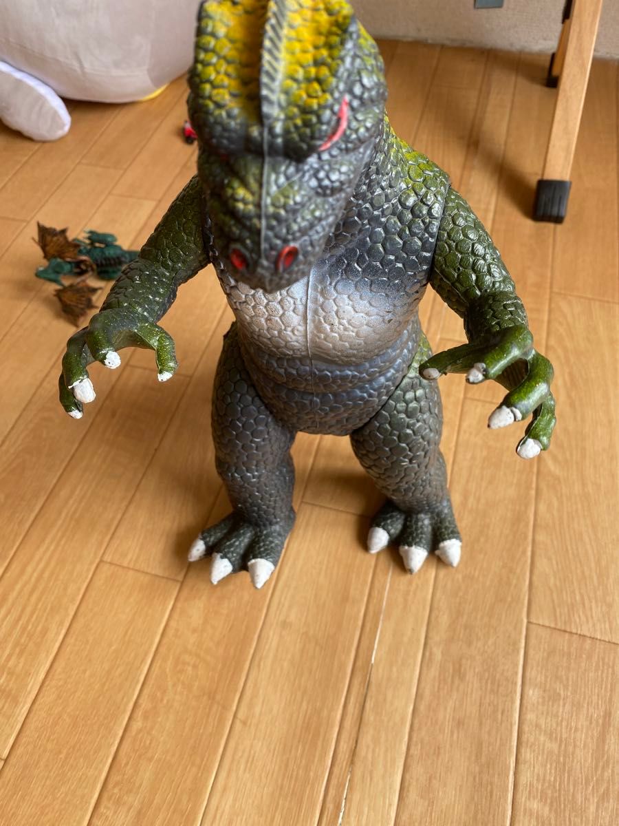 ゴジラ？1986年製?怪獣フィギュア人形ソフビ