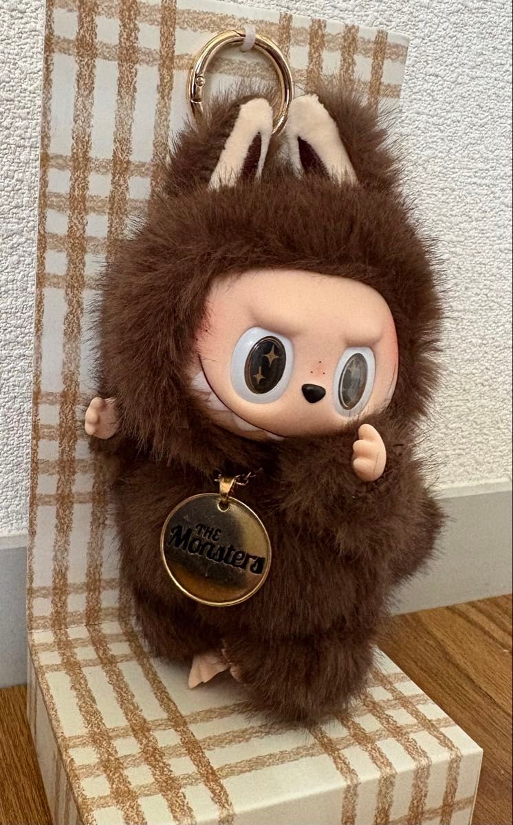 ジモモ ZIMOMO ぬいぐるみ 海外 labubu 海外限定》ZIMOMO ジモモ ふわふわ ぬいぐるみ LABUBU ブラウン
