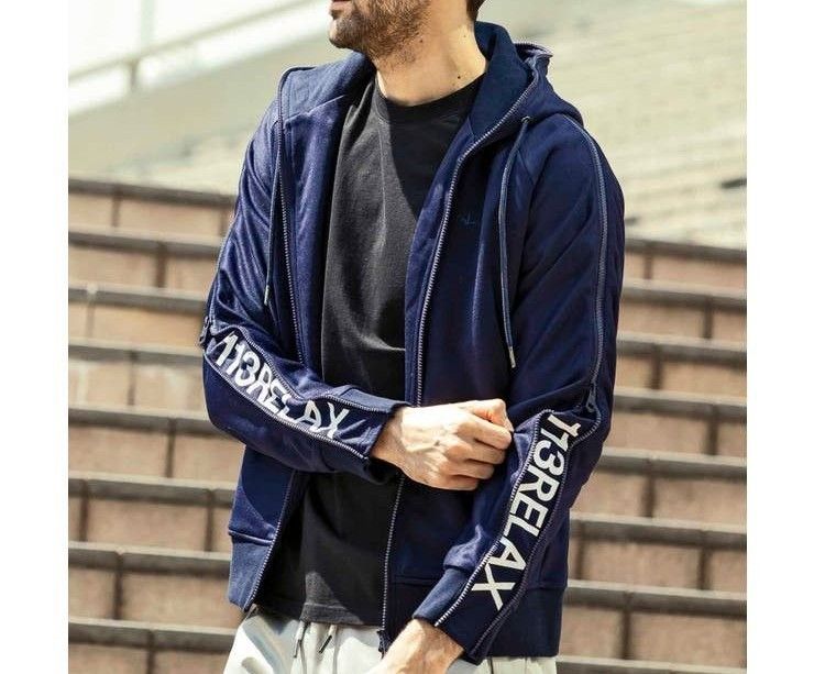 【新品Sサイズ】1PIU1UGUALE3 RELAX ジップロゴセットアップ 新品Sサイズ 上下セット 1PIU1UGUALE3 RELAX ジップロゴ