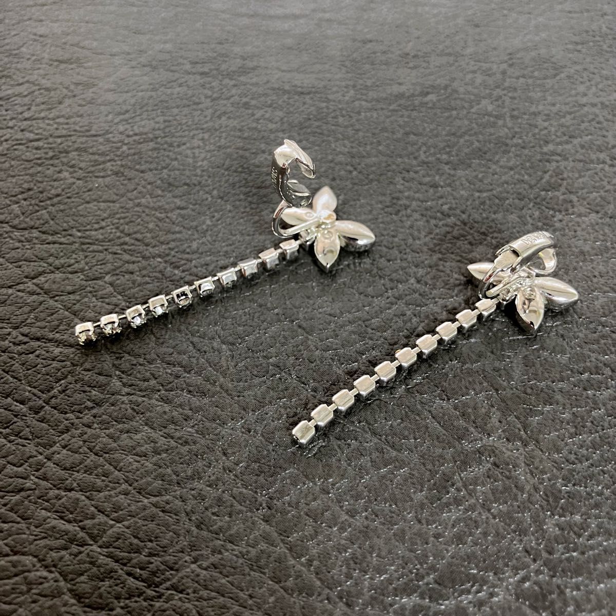 SWAROVSKI(スワロフスキー) シルバーイヤリング Swarovski】スワロフスキー イヤリング レディース アクセサリー