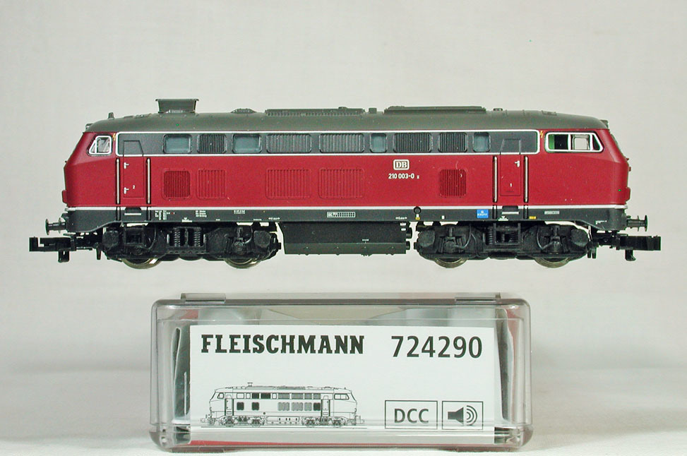 FLEISCHMANN #724290 ＤＢ（旧西ドイツ国鉄）ＢＲ２１０型ガスタービン付ディーゼル機関車_画像1