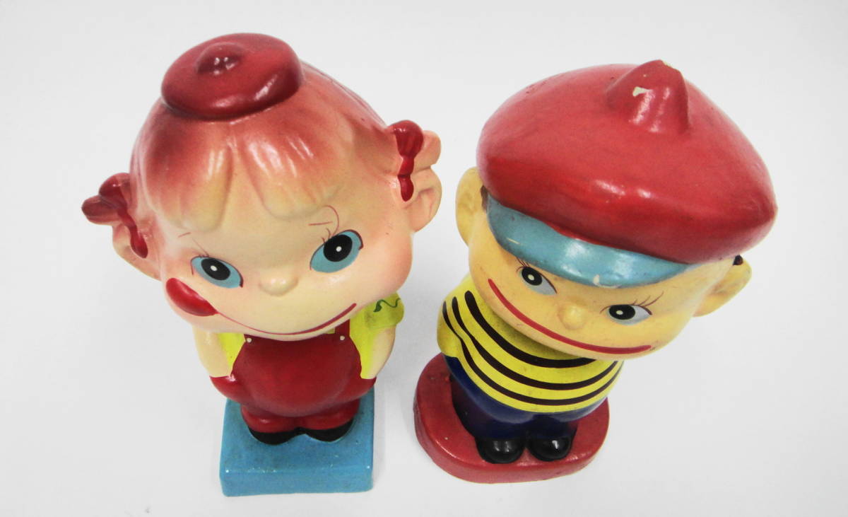 昭和30年代ペコちゃんポコちゃん風の首振り土人形 - その他 昭和30年代ペコちゃんポコちゃん風の首振り土人形 - その他