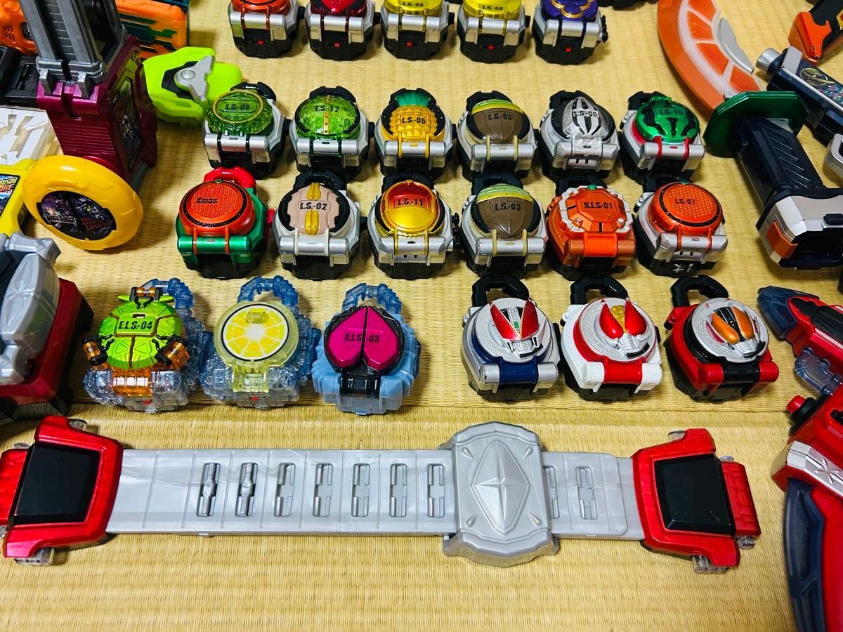仮面ライダー変身ベルト用アイテムセット 多数まとめ売り DX 仮面ライダー変身ベルトセット まとめ売り|Yahoo!フリマ(旧