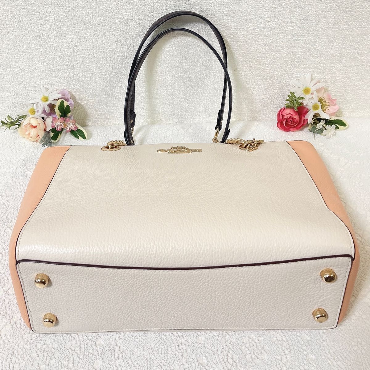 Ababa様交渉中COACH 112 トートバッグ A4可 大容量 ロゴチャーム COACH コーチ トートバッグ 肩掛け レザー 本革 チェーン