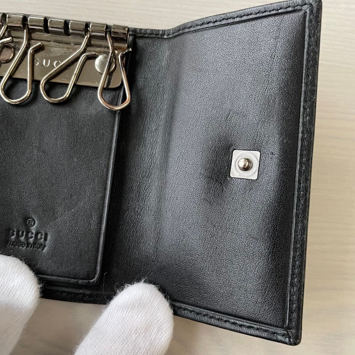 今日だけ!1万円以下に値下げ中⭐GUCCI GGキャンバス キーケース GUCCI キーケース GGキャンバス レザー ブラック|Yahoo!フリマ