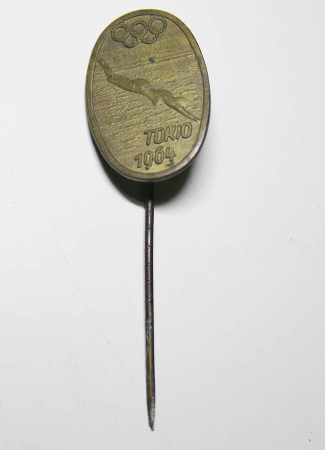 大変に貴重な1964年東京オリンピックグッズ