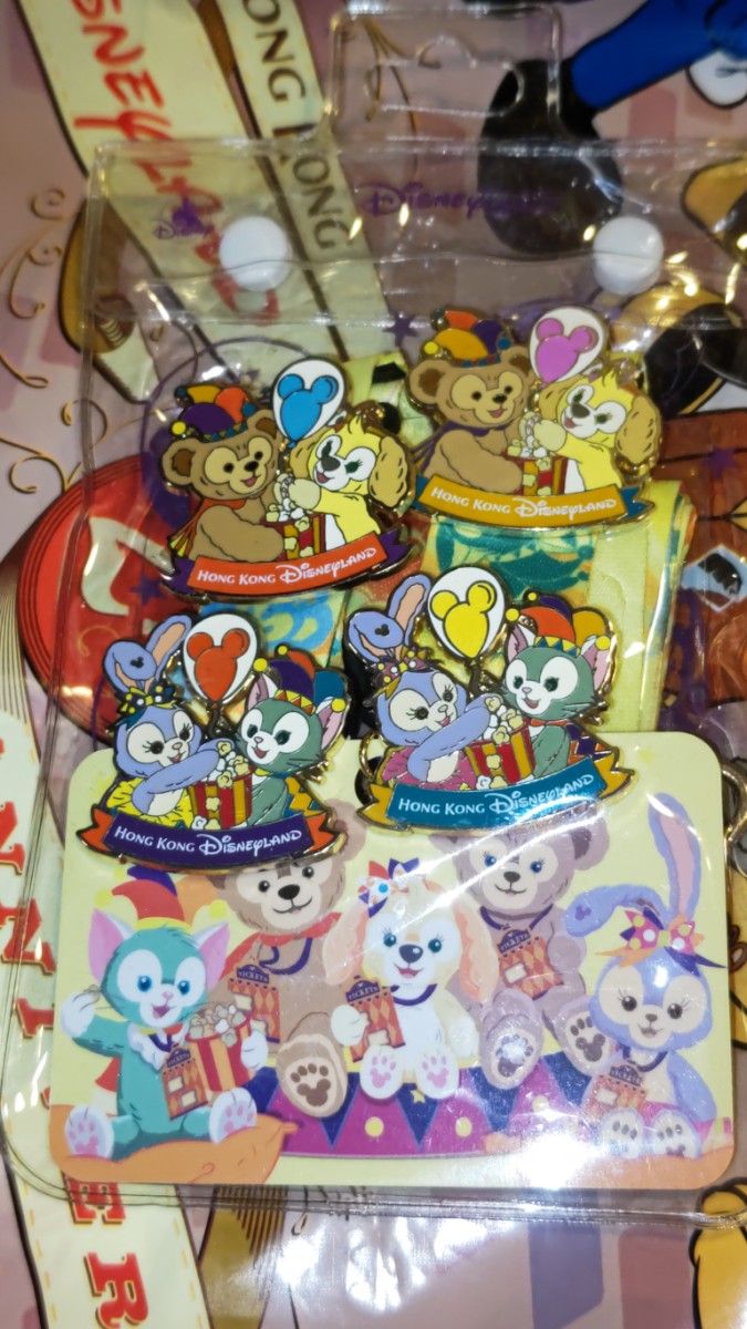 ディズニー ピンバッチ 香港ディズニーランド 新品未使用 7個セット 香港ディズニーランド ダッフィー&フレンズ ピントレーディング