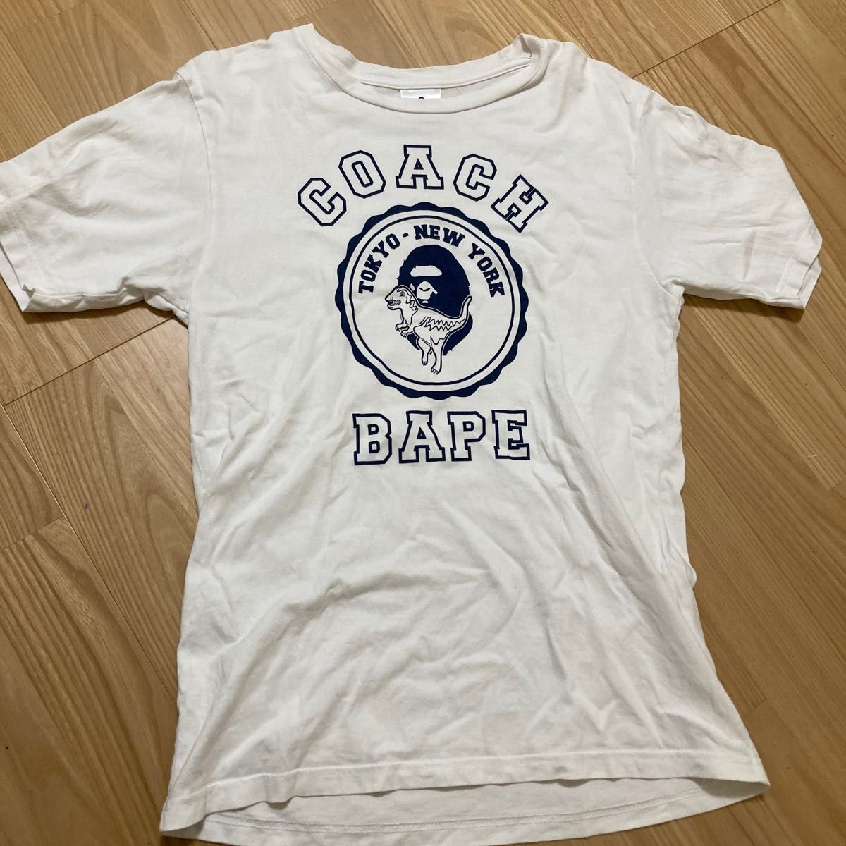 【新品未使用】BAPE × COACH TシャツSサイズ BAPE COACH ロゴTシャツ Sサイズ ホワイト|Yahoo!フリマ(旧