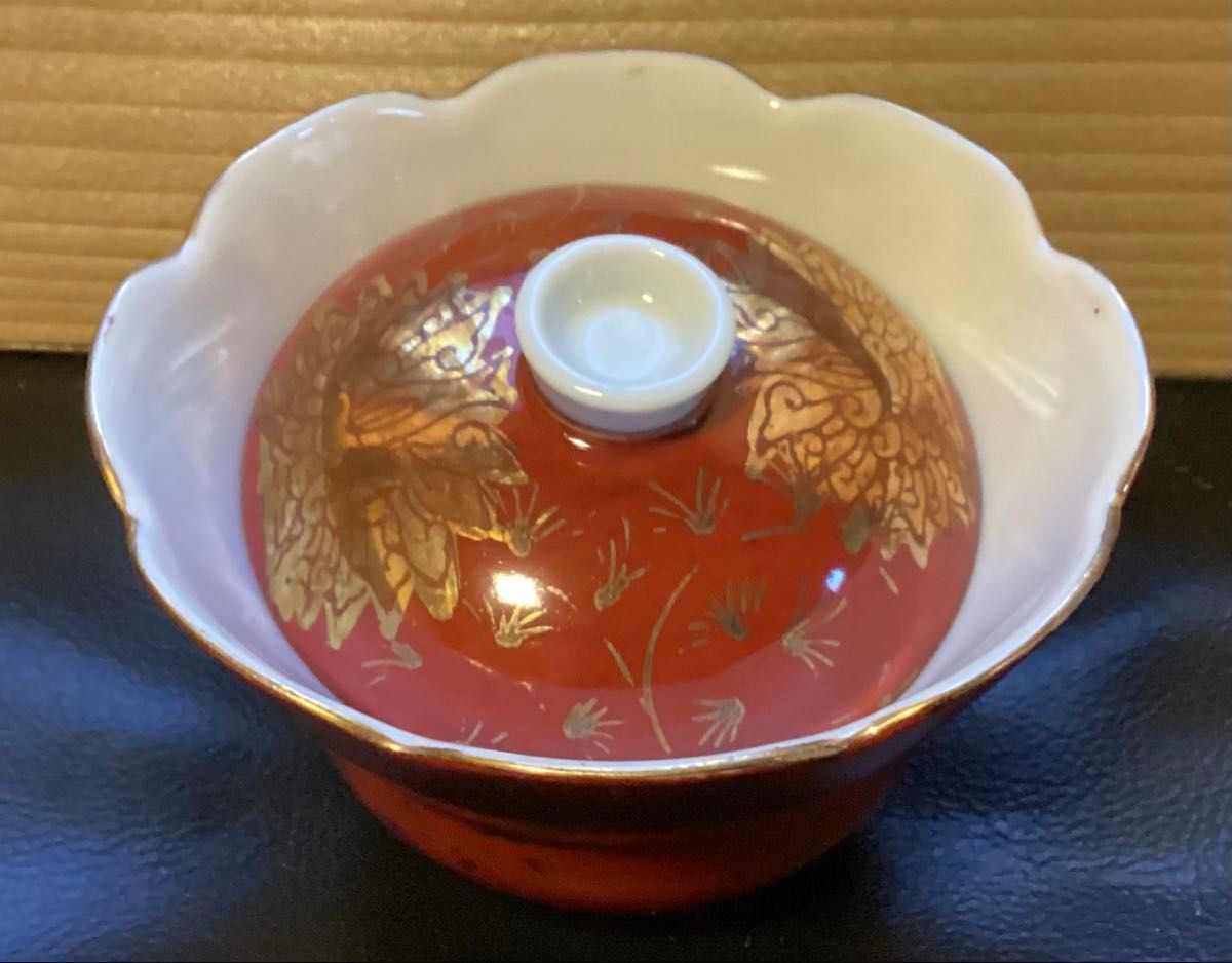 九谷焼 古九谷 向付 金彩 豆鉢 共箱 蔵出し 5客 九谷焼 秋月窯 蓋付き小鉢揃 5客(1客蓋なし)金蘭手 豪華な金