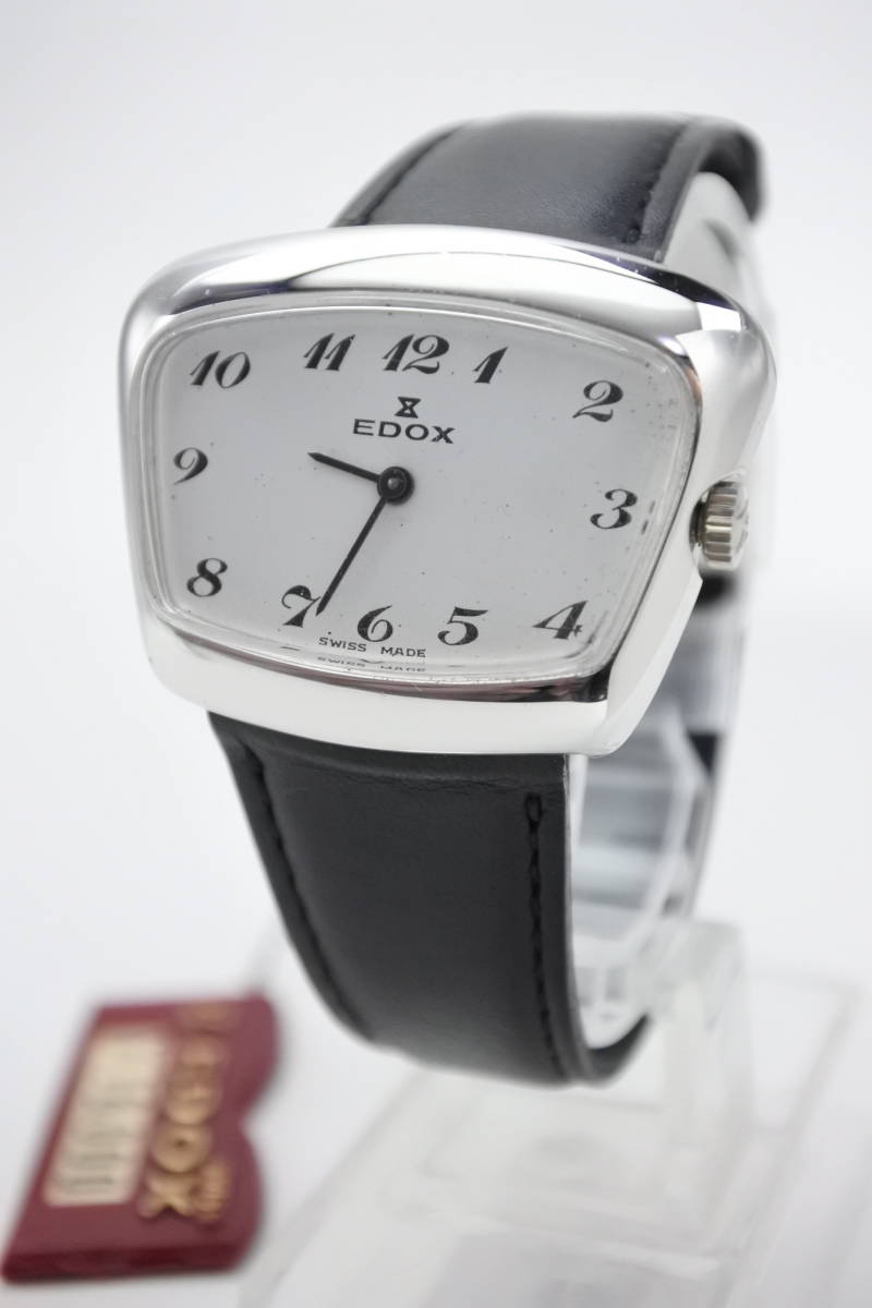 週間売れ筋 ☆☆☆　幻の時計 50年代 スイスの名門 ＥＤＯＸ 変り型紳士手巻時計　超稀少品 エドックス
