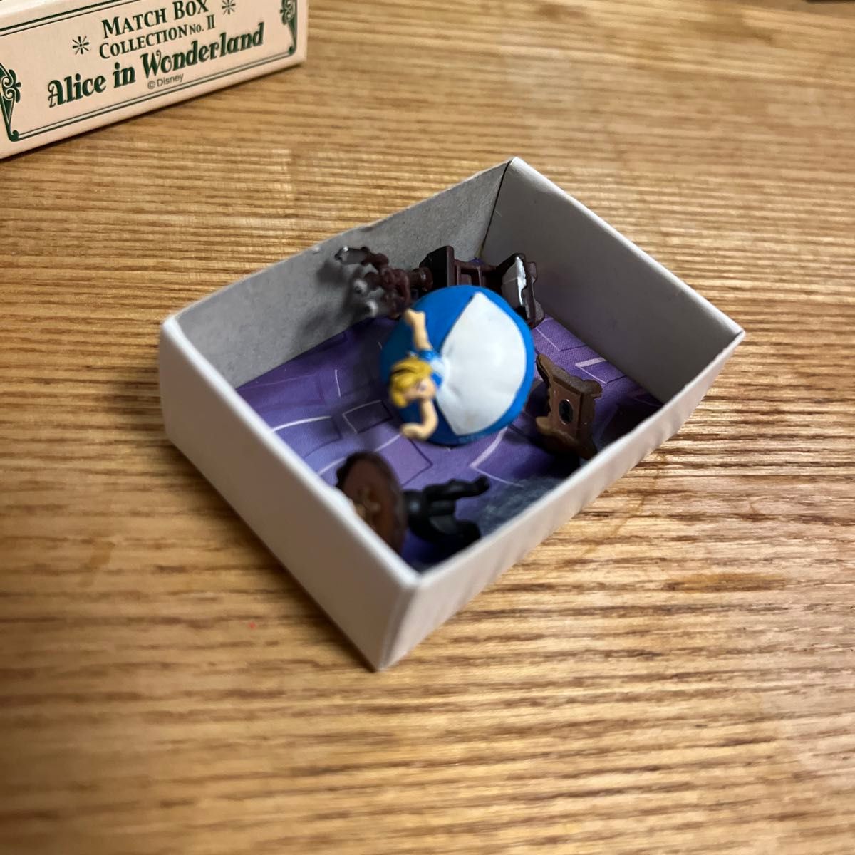 最終値下げ価格美品⭐︎未使用⭐︎国産⭐︎不思議の国のアリスメイクボックス Alice in Wonderland マッチボックス コレクション フィギュア