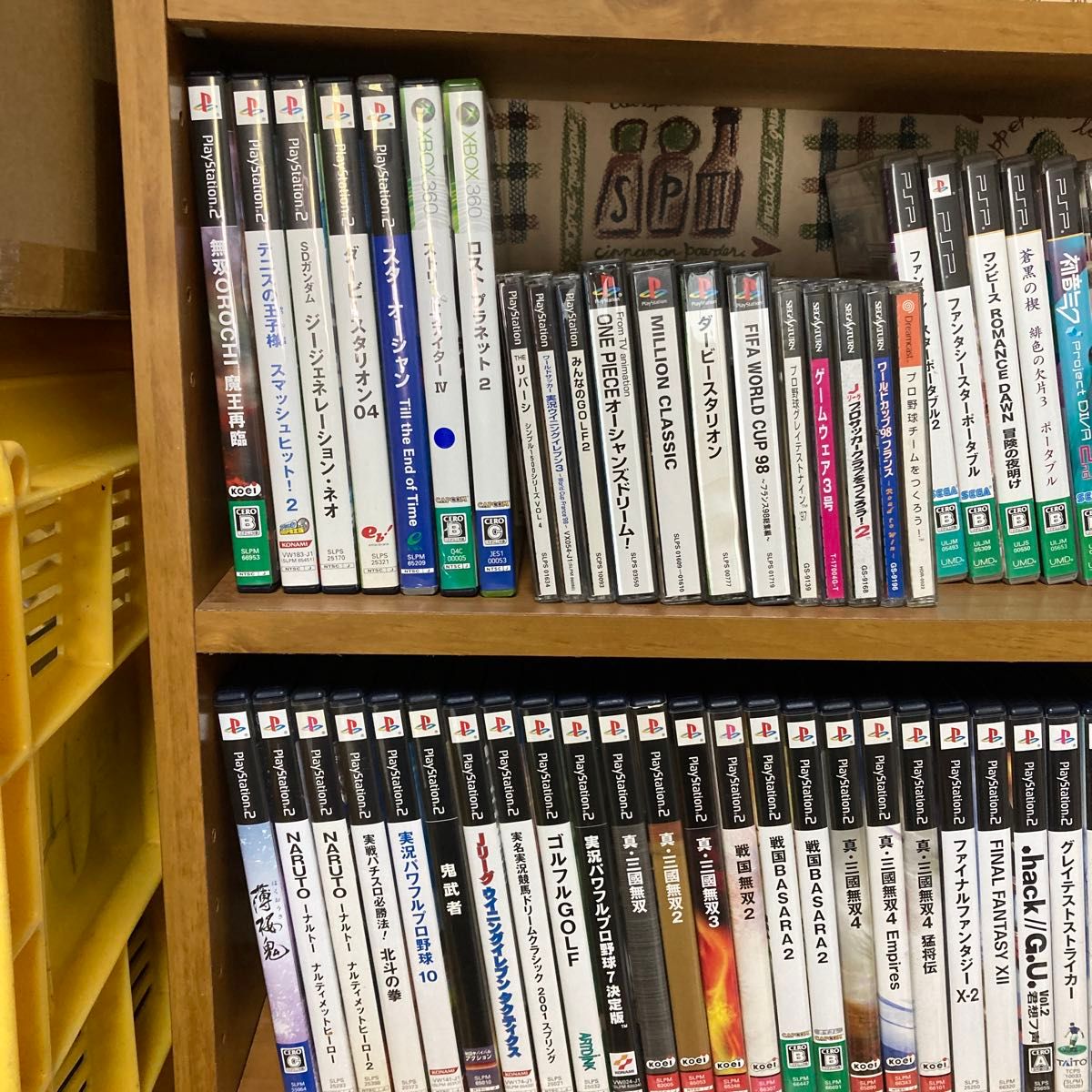ひ*で様 ジャンク品です。PSP2台&ソフト8個 商品説明必ず見てください! ジャンク PS PS2 PSP DS XBOX360 サターン ソフト他 選り取り4本