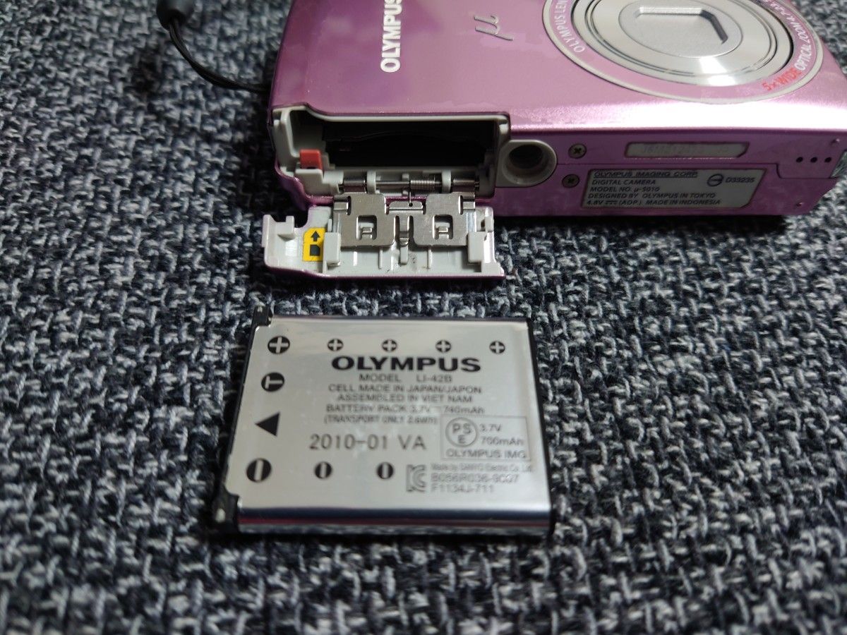 ⭐︎OLYMPUS デジカメ μ-5010 充電器付 動作確認済み OLYMPUS オリンパス μ-5010 ピンク コンパクトデジタルカメラ