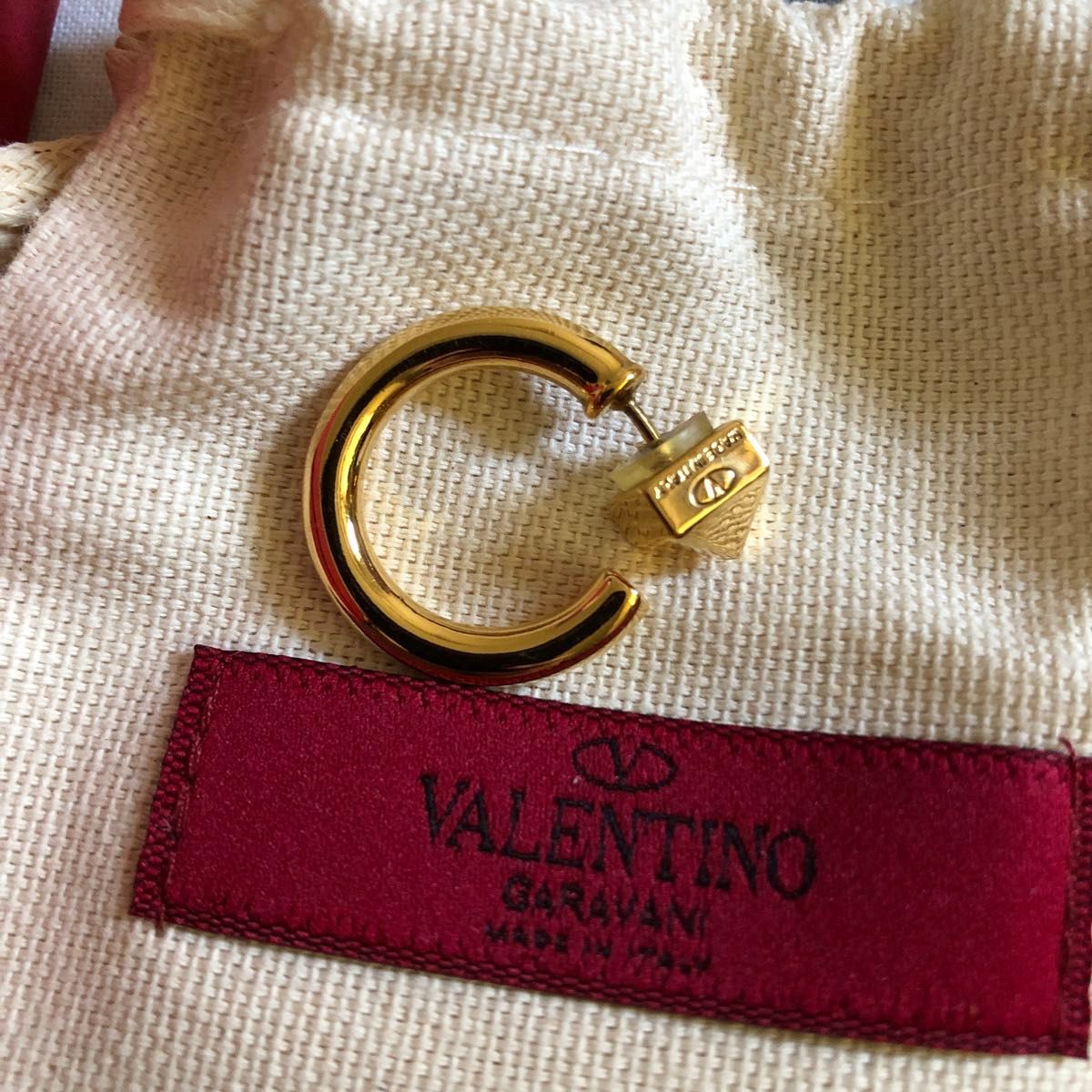 新品未使用★VALENTINOピアス(片耳) VALENTINO 片耳用ピアス ユニセックス ゴールドピアス|Yahoo