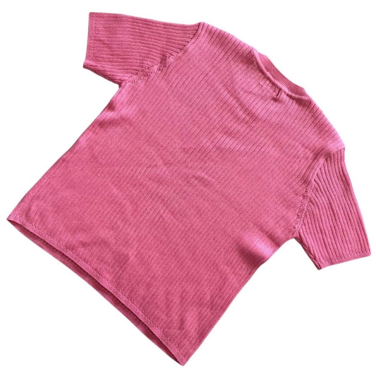courreges クレージュ ワンポイントロゴ刺繍 半袖ニット ピンク Courreges 半袖ニット サマーニット ビジュー ロゴ ピンク