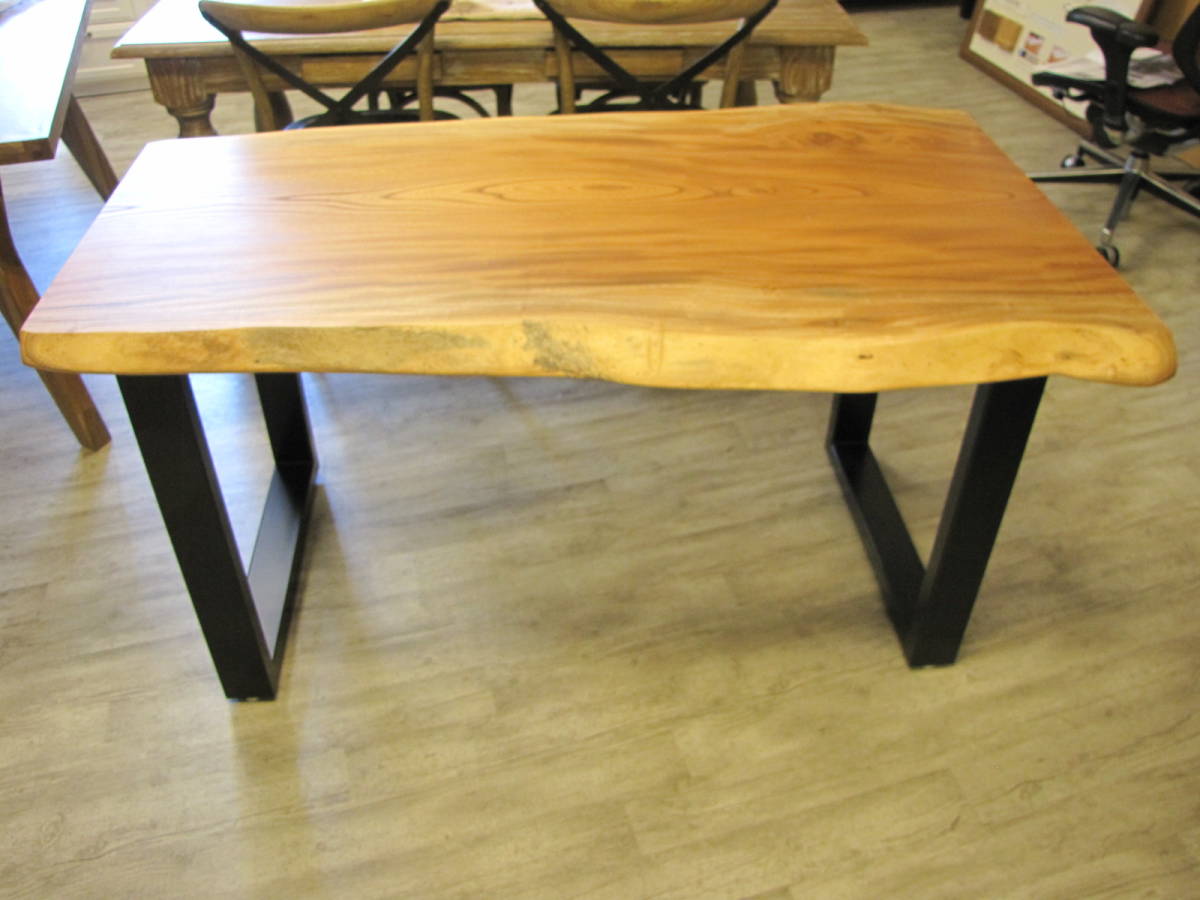 一枚板 テーブル アイアン脚 欅 天然杢 無垢板 ケヤキ テーブル 食卓 机 書斎机 オイルフィニッシュ デスク