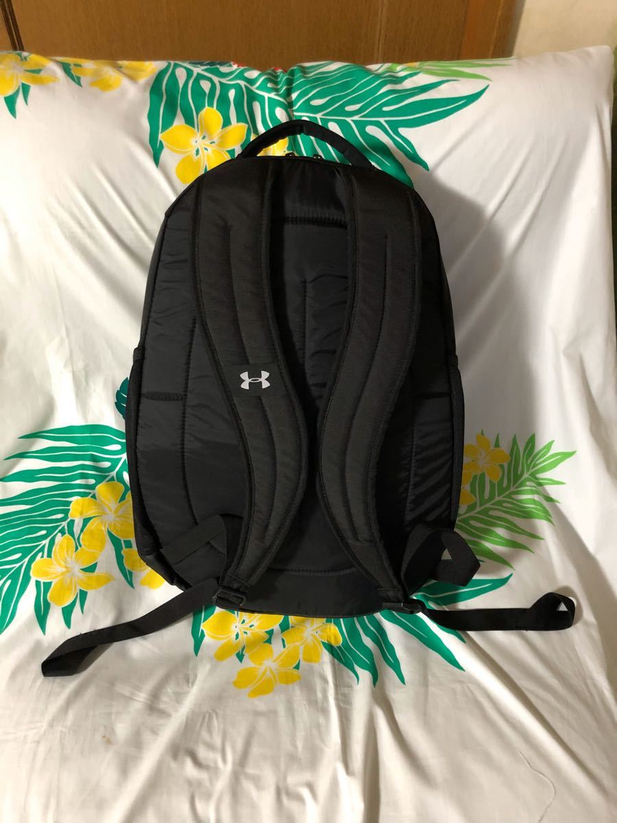 ハワイ大学 アンダーアーマー コラボ リュック new design 新品
