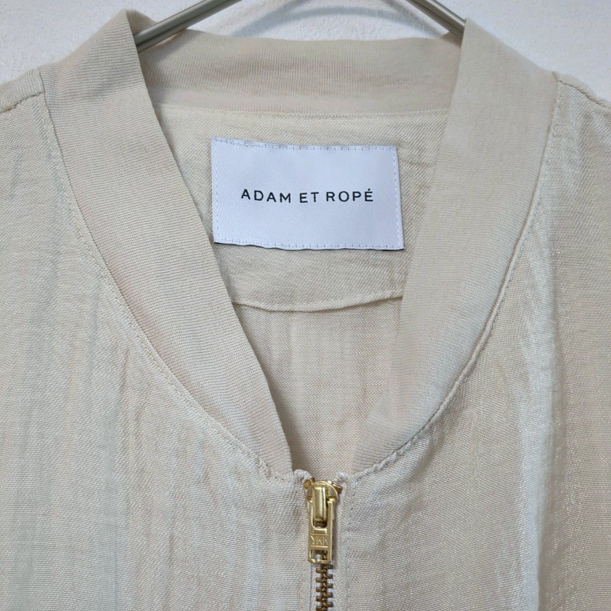 ADAM ET ROPE' アダムエロペ (F) ブルゾン ファスナー 美品 ADAM ET ROP シアーMA-1金ジップアップブルゾンFベージュ