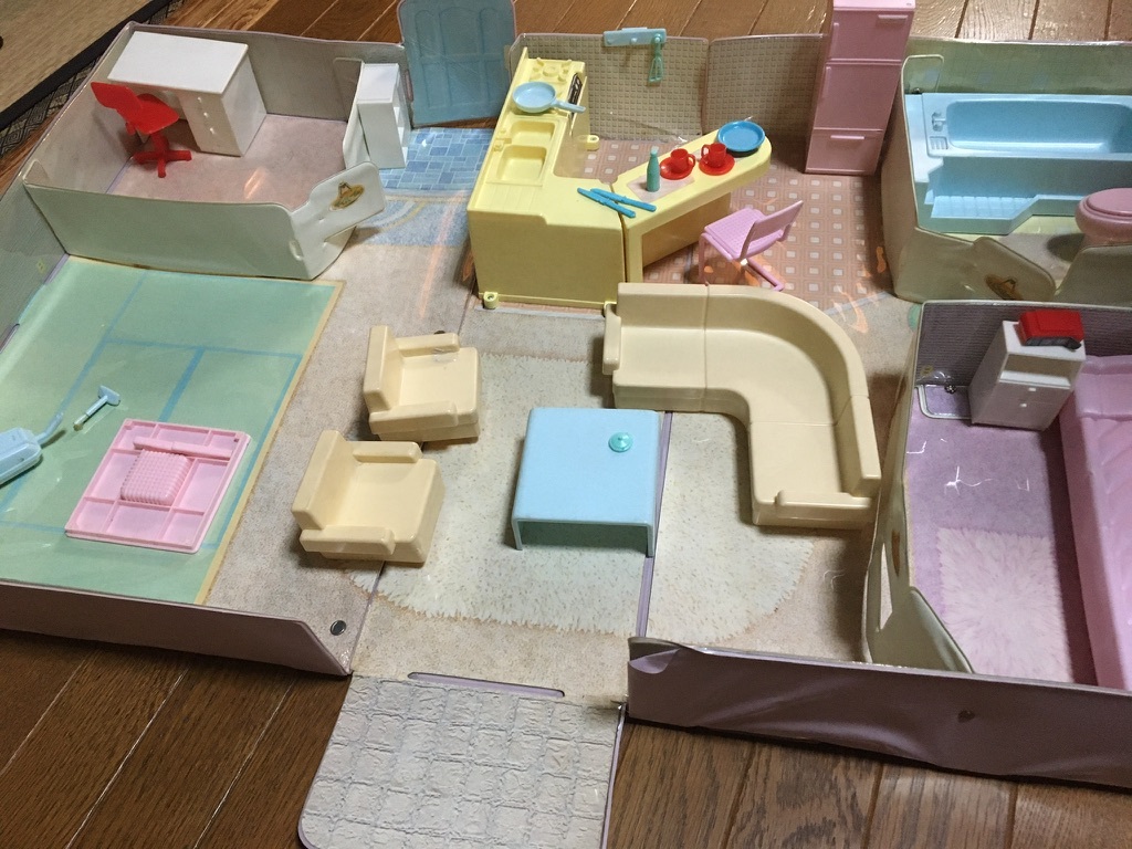 ヤフオク 送料無料 初代 昭和59年 ゆったりさん リカ ヤフオク 送料無料 初代 昭和59年 ゆったりさん リカ