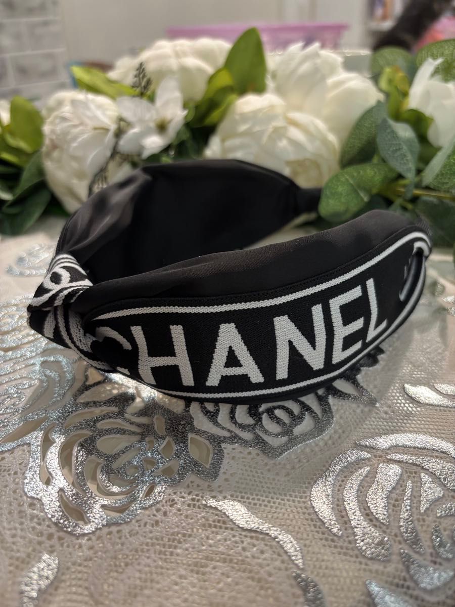 希少【CHANEL】太めカチューシャ ヘアバンド CHANEL ヘアバンド カチューシャ ブラック 新品|Yahoo!フリマ
