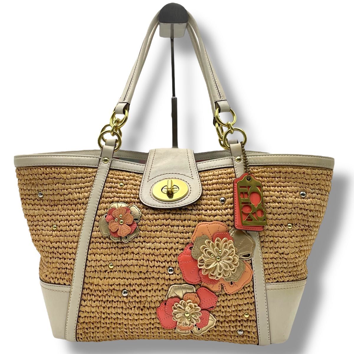COACH コーチ トートバッグ ブリーカー チャーム付 レザー カーキ A4 美品】A4可 COACH コーチ トートバッグ ストロー×レザー 本革