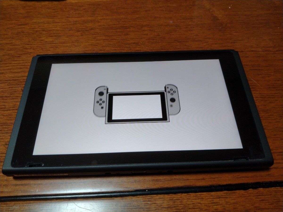 【美品】Nintendo Switch バッテリー強化版 ソフト2本+色々付き Nintendo Switch(バッテリー強化型) 本体 周辺機器 ソフト2本