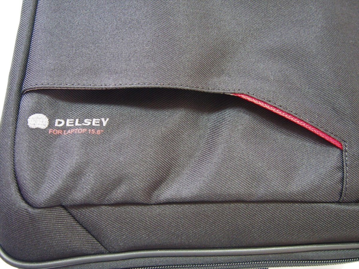 デルセー（DELSEY）　ノートPC収納可ブリーフケース　ビジネスバッグ　新品