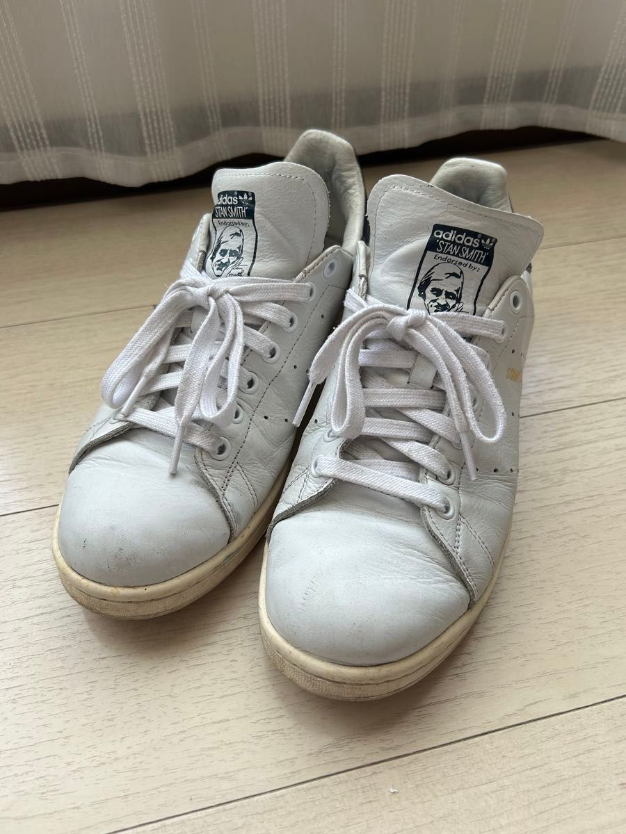 adidas スタンスミス 27.5 未使用 埃かぶってますが汚れ等はありません アディダス スタンスミス ネイビー 27 5|Yahoo!フリマ(旧