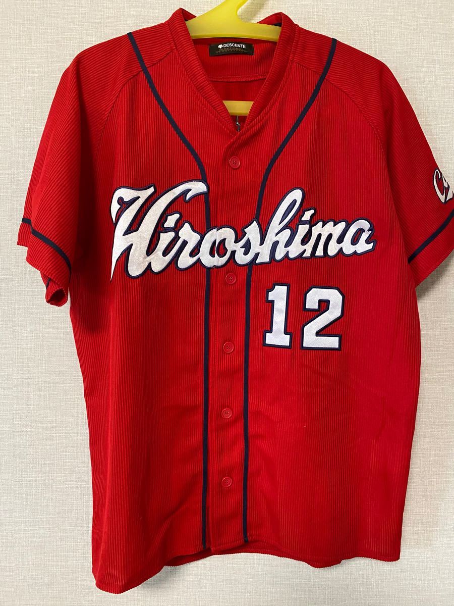 サイン入り 広島東洋カープ 九里亜蓮投手 ハイクオリティ サイン入り 広島東洋カープ 九里亜蓮投手 ハイクオリティ