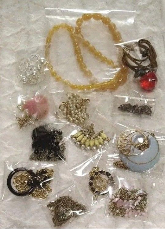 アクセサリーまとめ売り②⭐︎ ネックレスまとめ|Yahoo!フリマ(旧PayPayフリマ)