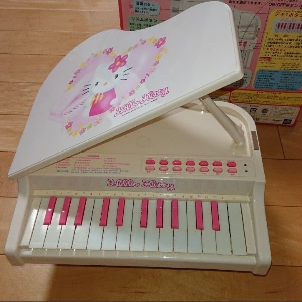 ハローキティ 白いグランドピアノ|Yahoo!フリマ(旧PayPayフリマ) ハローキティ 白いグランドピアノ|Yahoo!フリマ(旧PayPayフリマ)