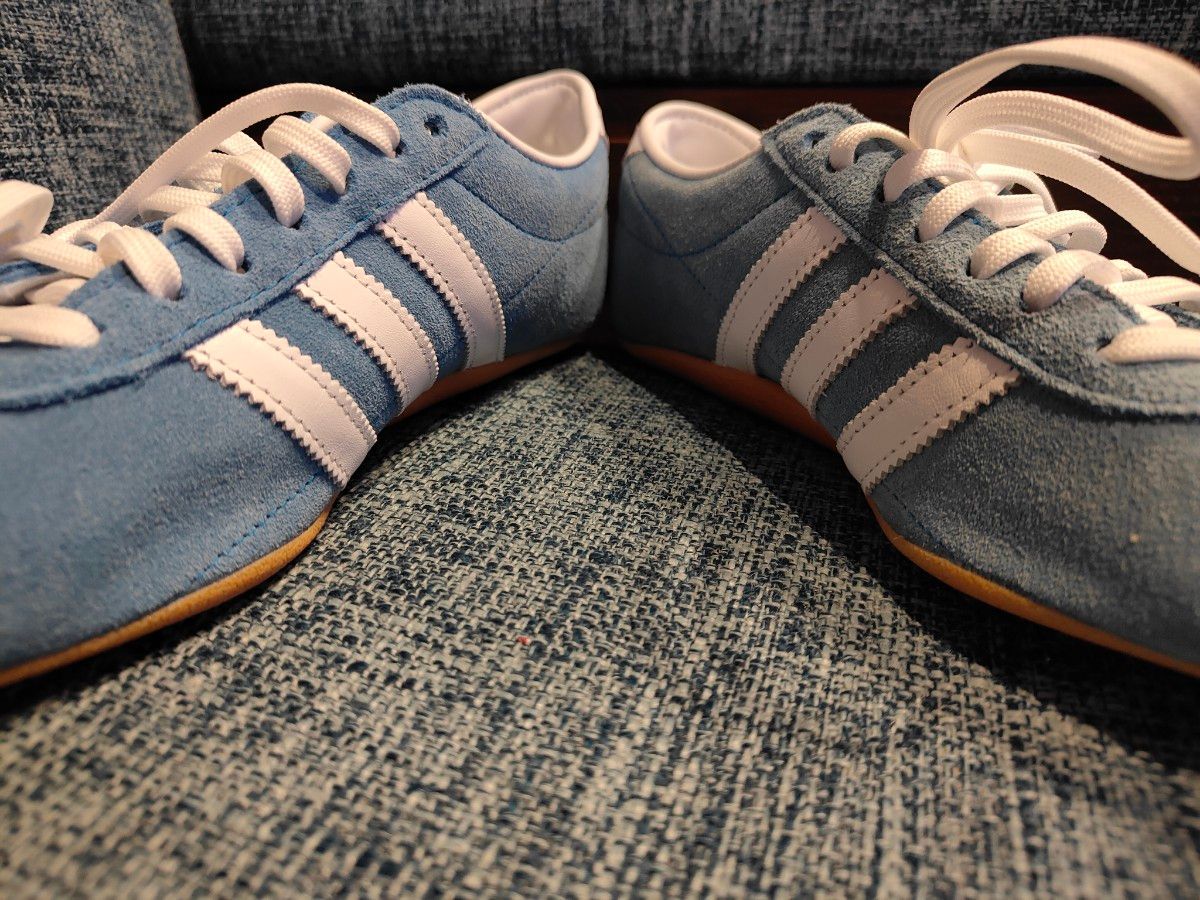 23.5 新品 adidas 水色 スエード スニーカー 23 5 新品 adidas 水色 スエード スニーカー|Yahoo!フリマ(旧