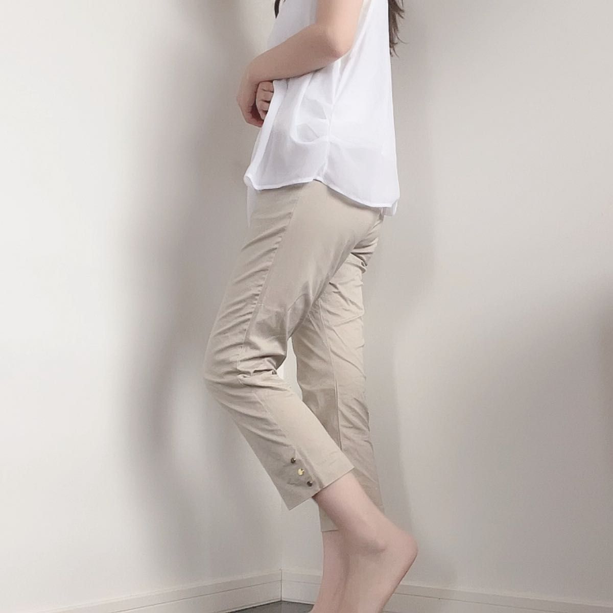 SIMPLICITE サンプリシテ ゴールドボタン コットンクロップドパンツ