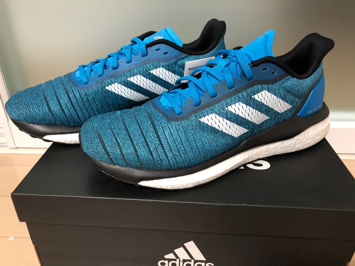 未使用 アディダス ランニングシューズ 26.5 adidas