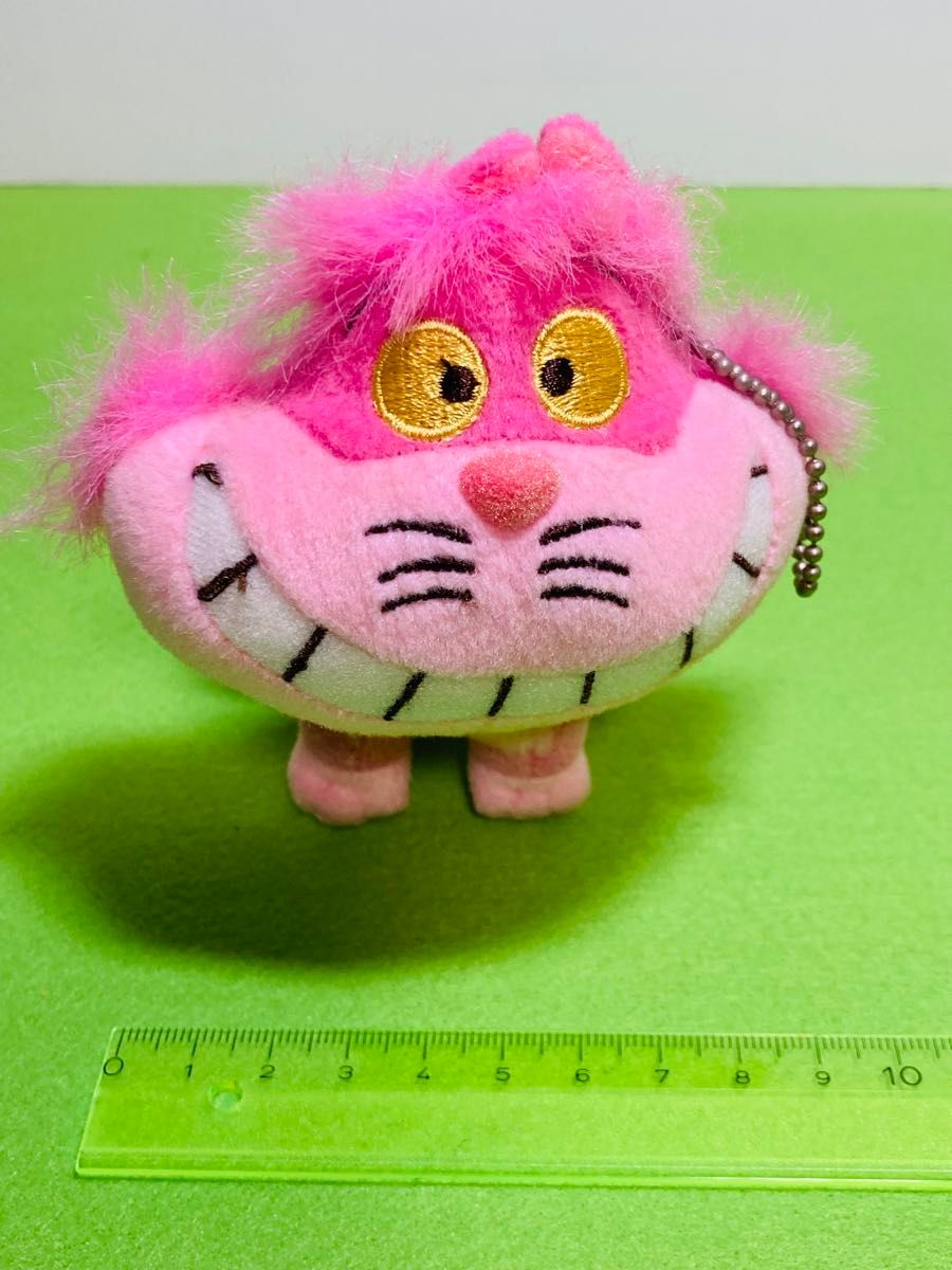 ふしぎの国のアリスチェシャ猫 ぬいぐるみキーホルダー・キーチェーン香港ディズニー ディズニー 不思議の国のアリス チェシャ猫 ぬいぐるみ