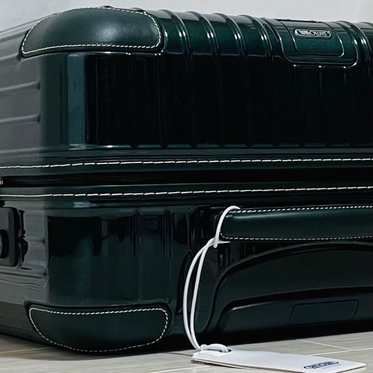 リモワ ボサノバ 63L 新品未使用 新品未使用品 リモワ ボサノバ 63L 4輪 グリーン RIMOWA BOSSA
