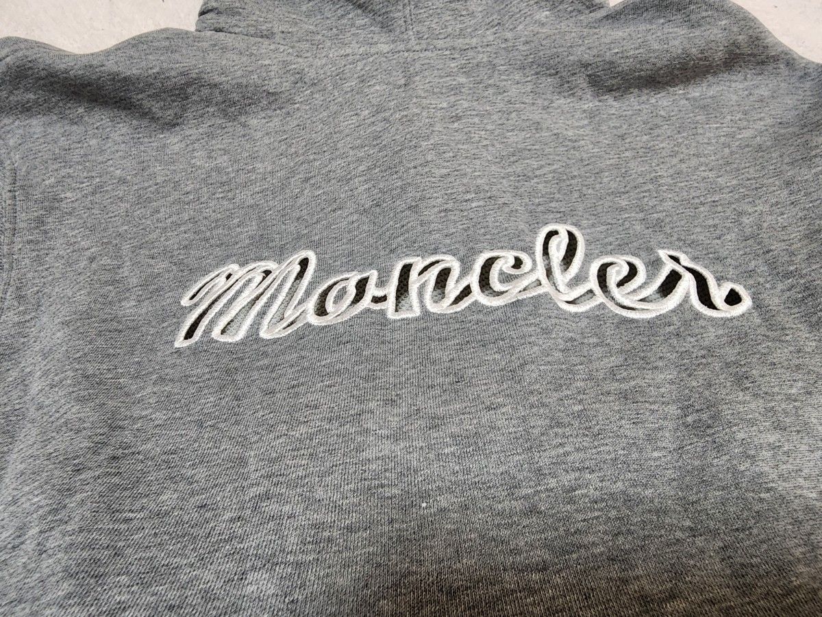 【良品】　MONCLER　モンクレール　レディース　文字ロゴ　ワッペン　パーカー 良品】 MONCLER モンクレール レディース 文字ロゴ ワッペン