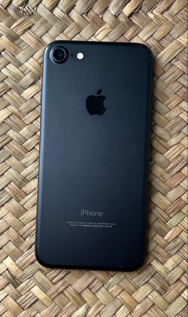 Apple iPhone 7 ブラック ひび割れあり iPhone 7 ブラック 32Gb 画面割れ有り|Yahoo!フリマ(旧PayPay