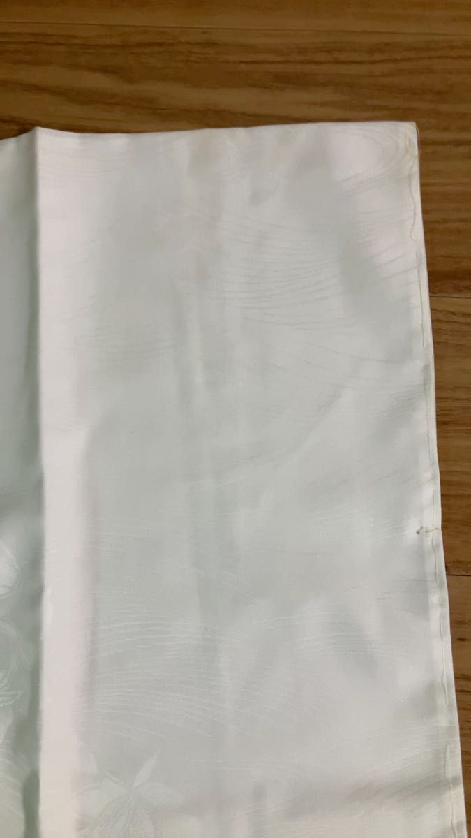 送料無料【上品】長襦袢 和服 古布 生地 着物 布地 リメイク 下着 和装下着 襦袢 花柄 光沢 波 着付け練習 ハンドメイド素材