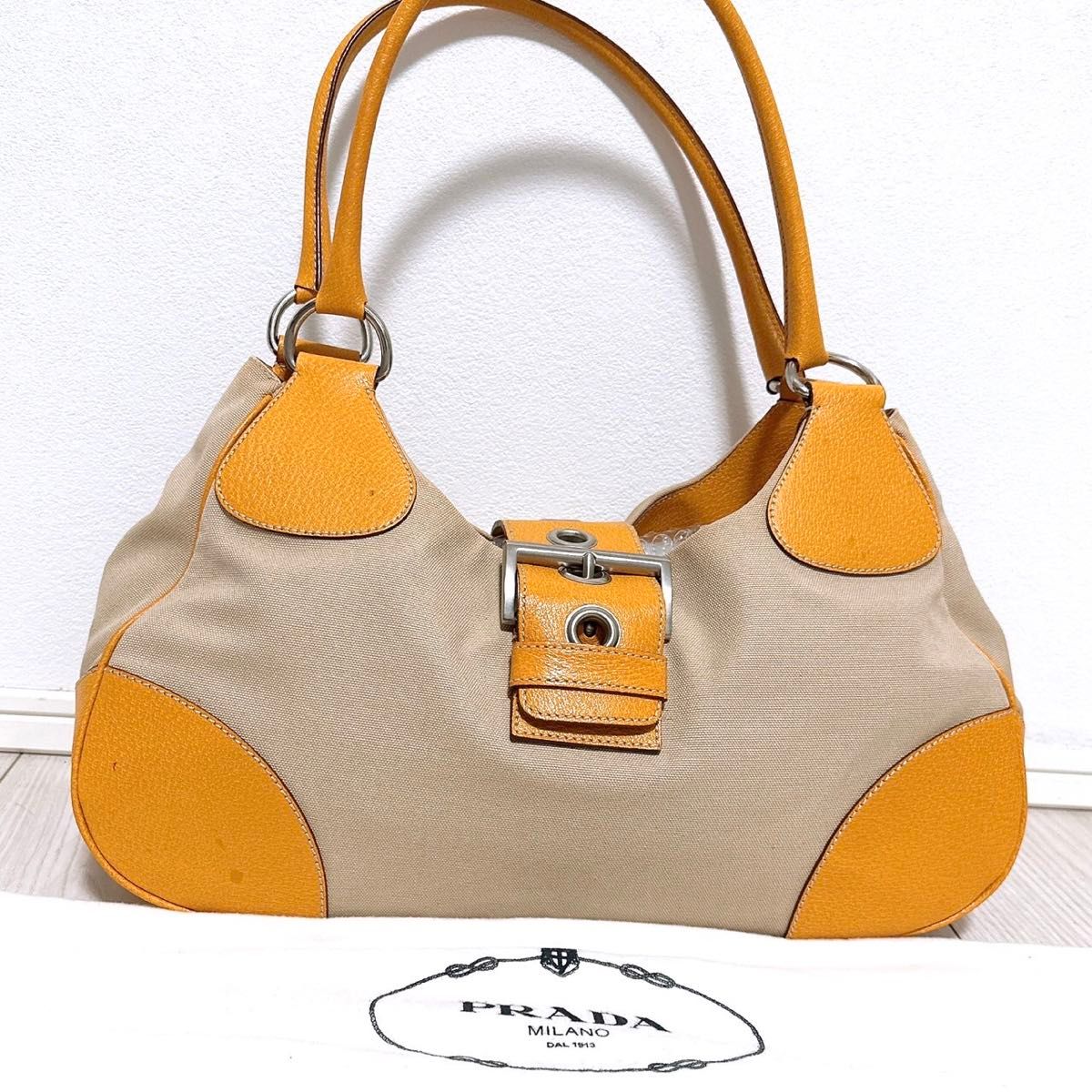 PRADA ロゴプレートハンドバッグ 【関税込】 美品》 PRADA(プラダ)ハンドバッグ ロゴプレート|Yahoo!フリマ