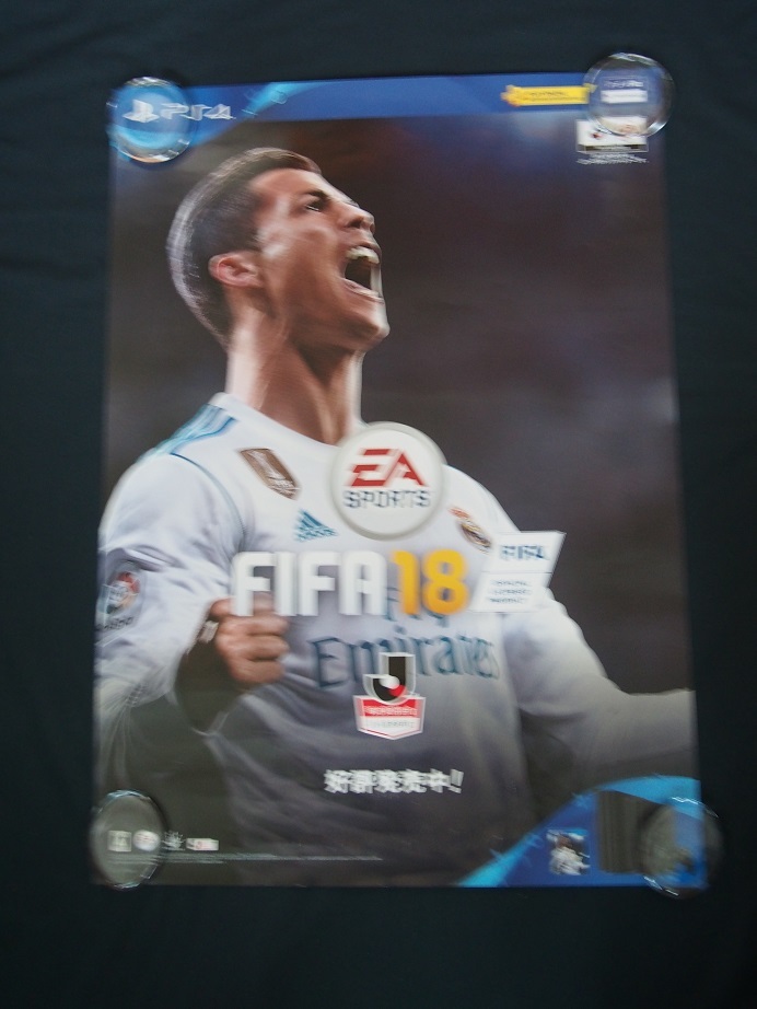 非売品店舗用ポスター PS4　FIFA18　告知販促用ポスター　＃ゲームポスター　 インテリア　 ＃壁掛け　＃56_画像2