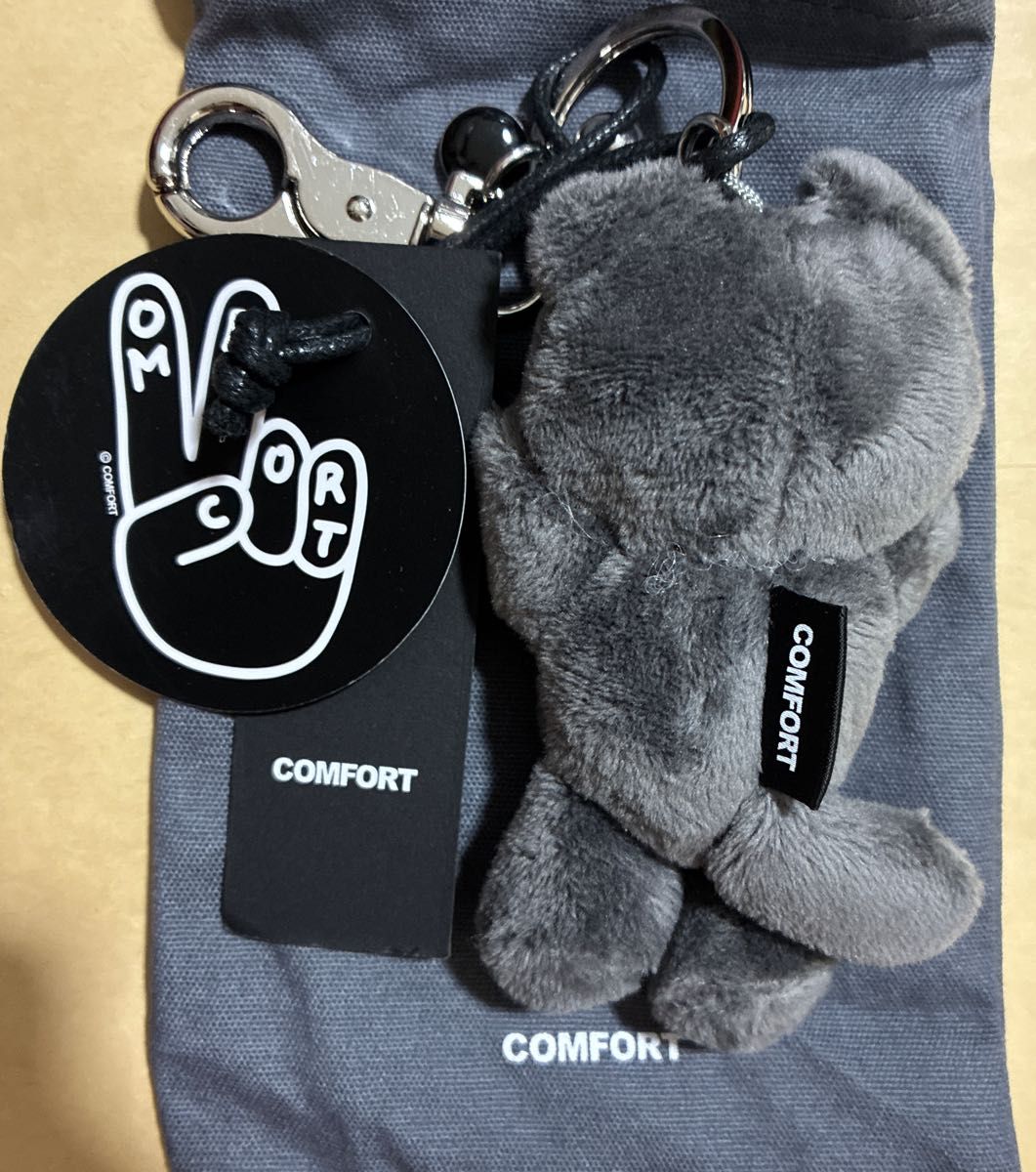 COMFORT MUNK KeyRing ぬいぐるみ キーホルダー グレー COMFORT MUNK KeyRing ぬいぐるみ キーホルダー グレーまるに