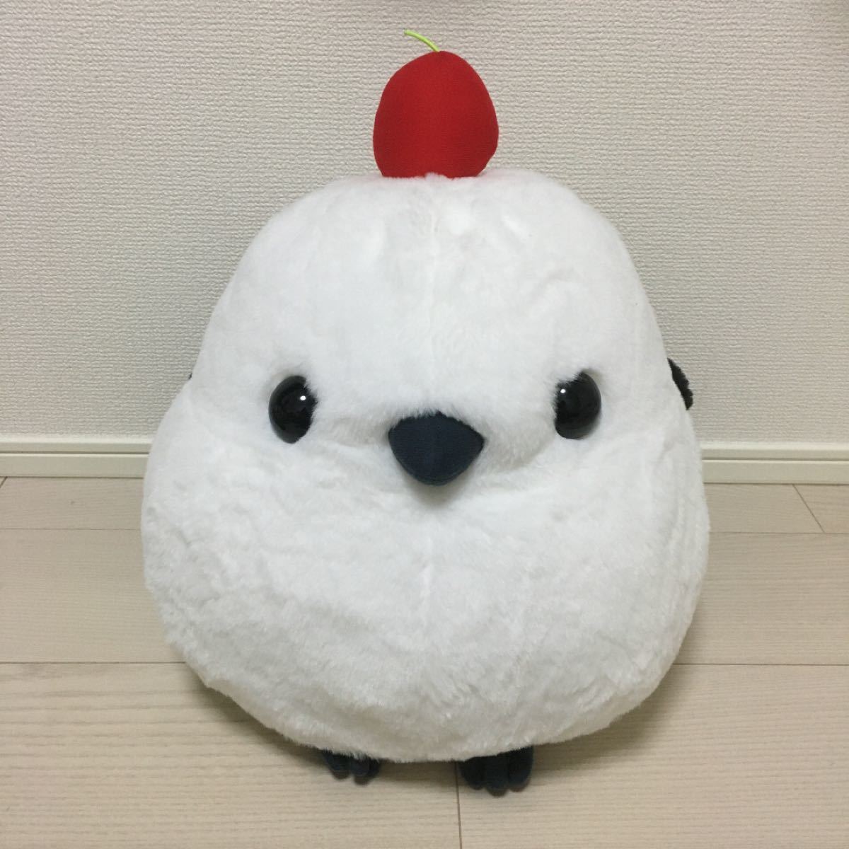 Paypayフリマ ふくふくシマエナガ シマちゃん頭に実 Paypayフリマ ふくふくシマエナガ シマちゃん頭に実