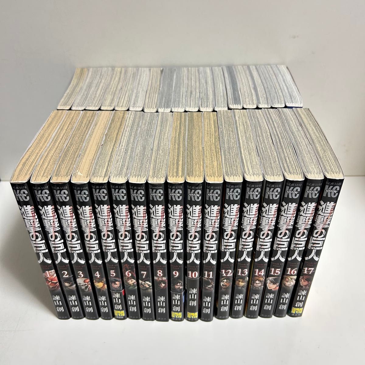 良品 進撃の巨人 1-34 全巻 全巻 漫画 送料無料 匿名発送 進撃の巨人 1〜34巻 全巻セット まとめ売り 漫画 マンガ 全巻
