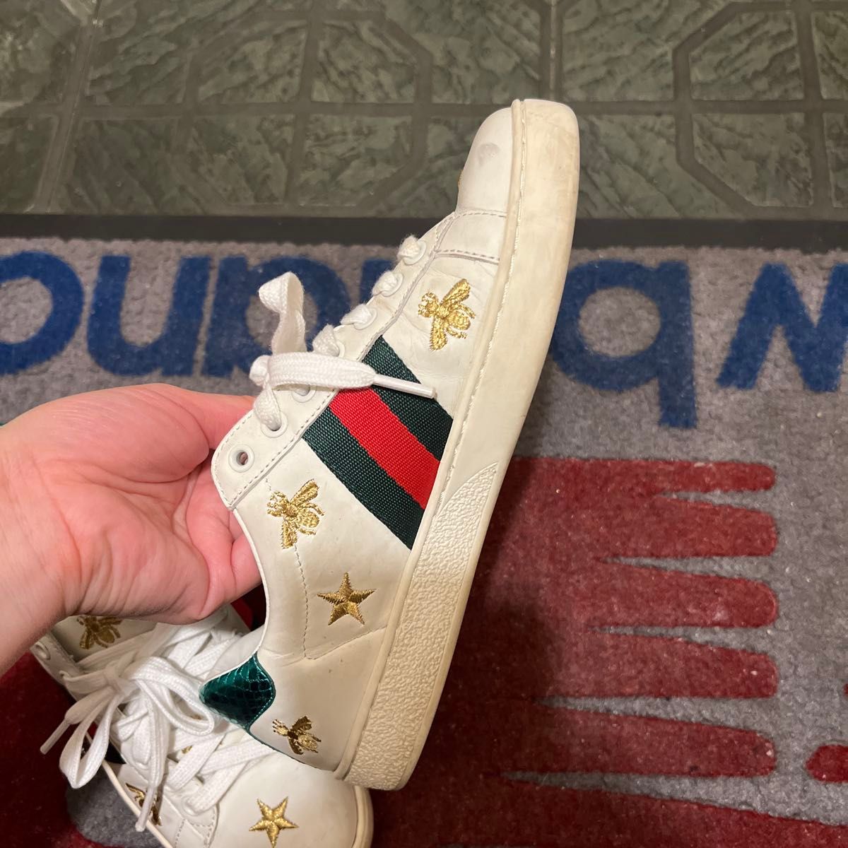 AROMA ❗️GUCCI スニーカー ホワイト/レッド/グリーン GUCCI スニーカー ホワイト/グリーン/レッド|Yahoo!フリマ(旧