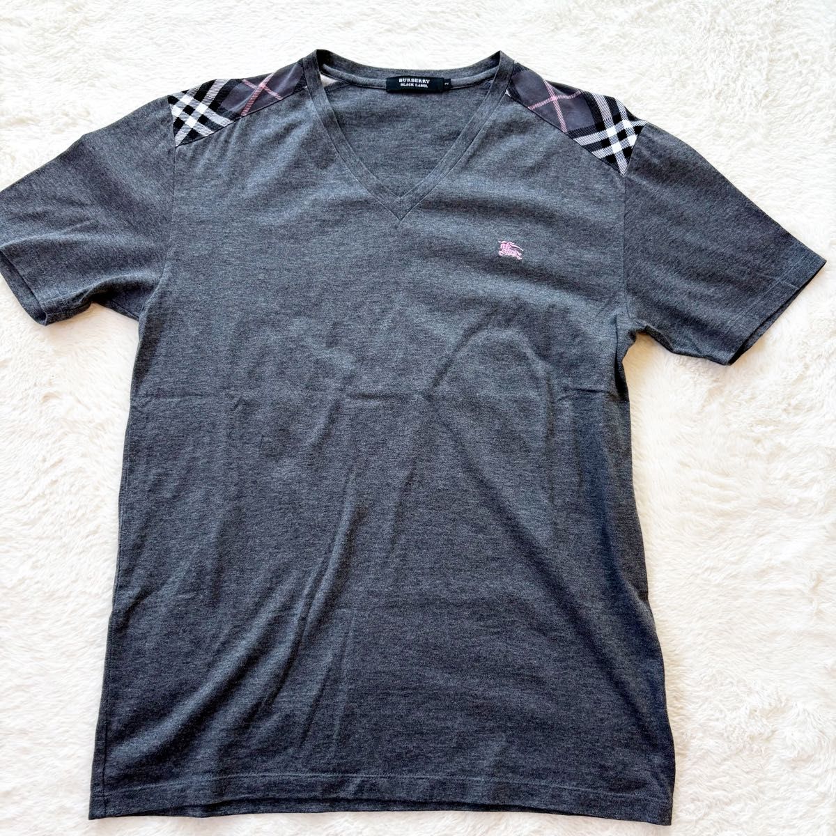 伊製 正規品 バーバリー Tシャツ/メンズ-M ノバチェック 美品 バーバリーブラックレーベル ノバチェック Tシャツ グレー