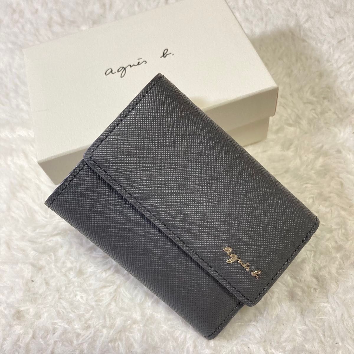 agnes b.◆レザー 2way 三つ折り 財布ショルダー◆コンパクト 極美品】agnes b アニエスベー 3つ折り財布 コンパクト財布