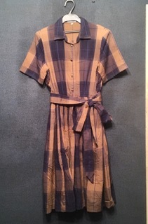 ヤフオク 古いワンピース チェック柄 ロングフレアワンピ ヤフオク 古いワンピース チェック柄 ロングフレアワンピ