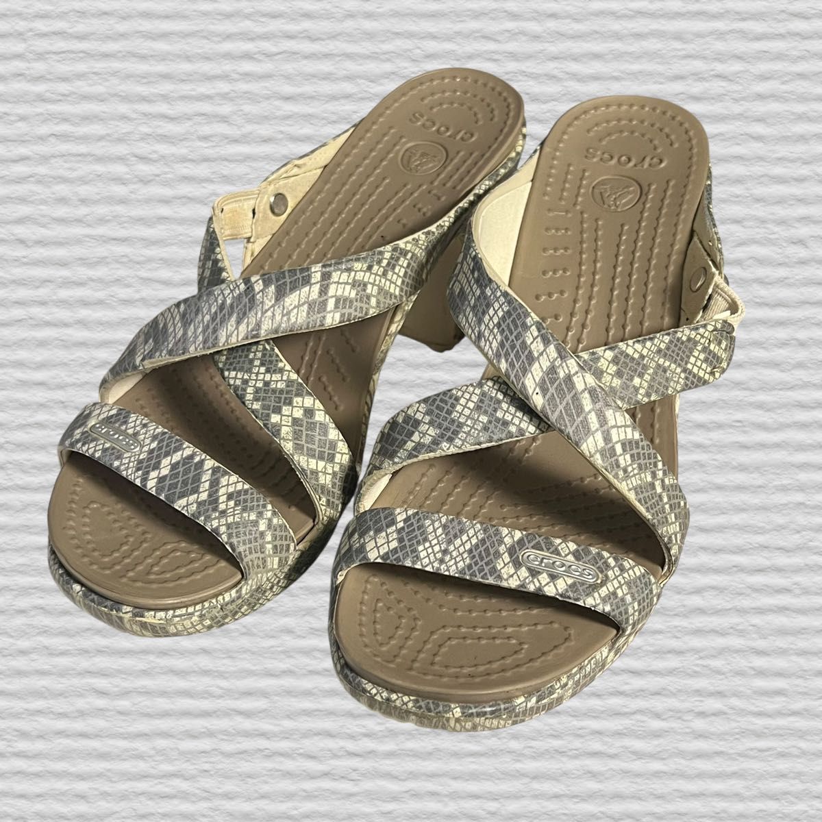 Crocs サンダル W6 サイプラス 22cm crocs》サイプラス サンダル w6 22~23cm サンダル シューズ