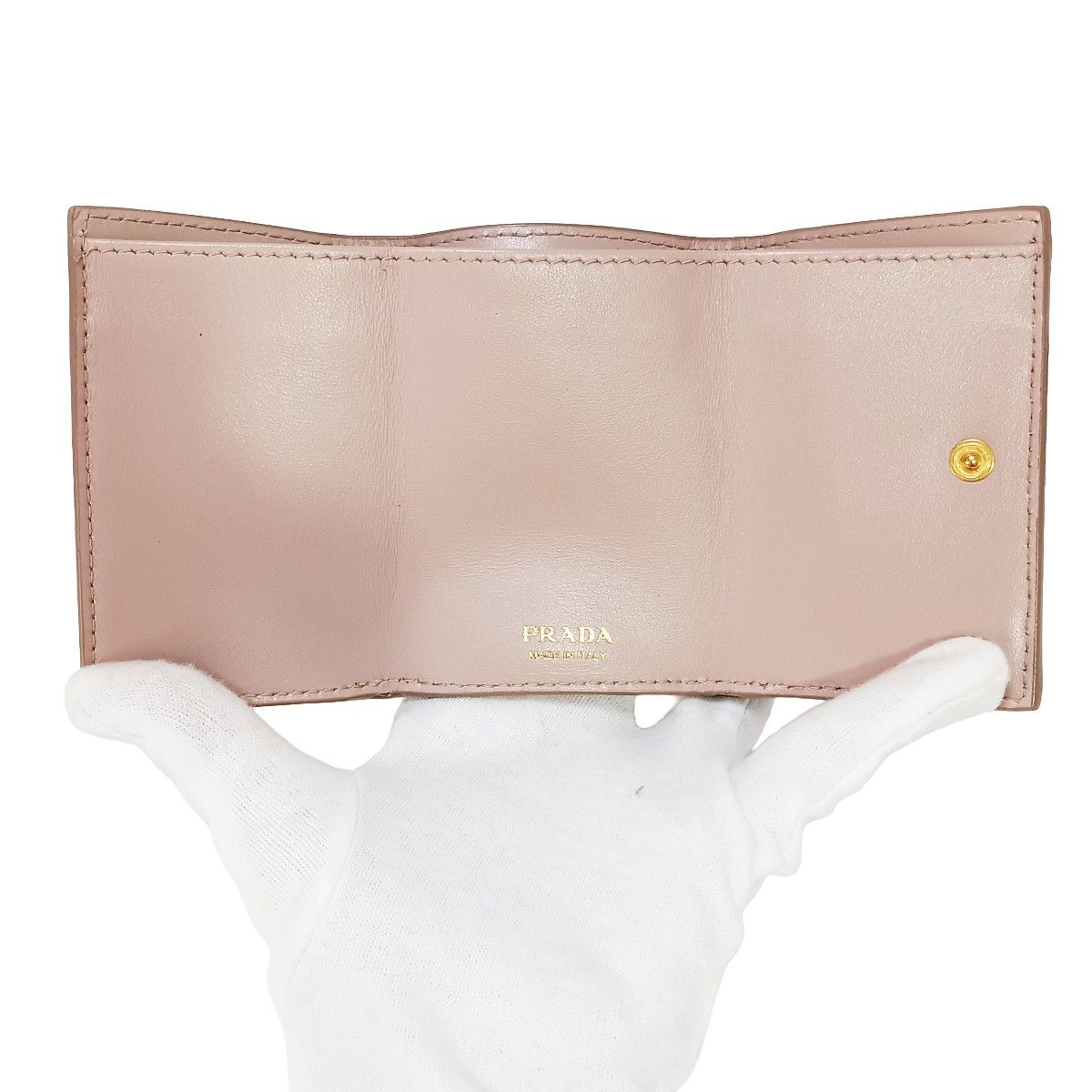 PRADA プラダ 三つ折り財布 コンパクトウォレット ベージュ プラダ 三つ折り財布 レザー ミニウォレット レター 1MH021
